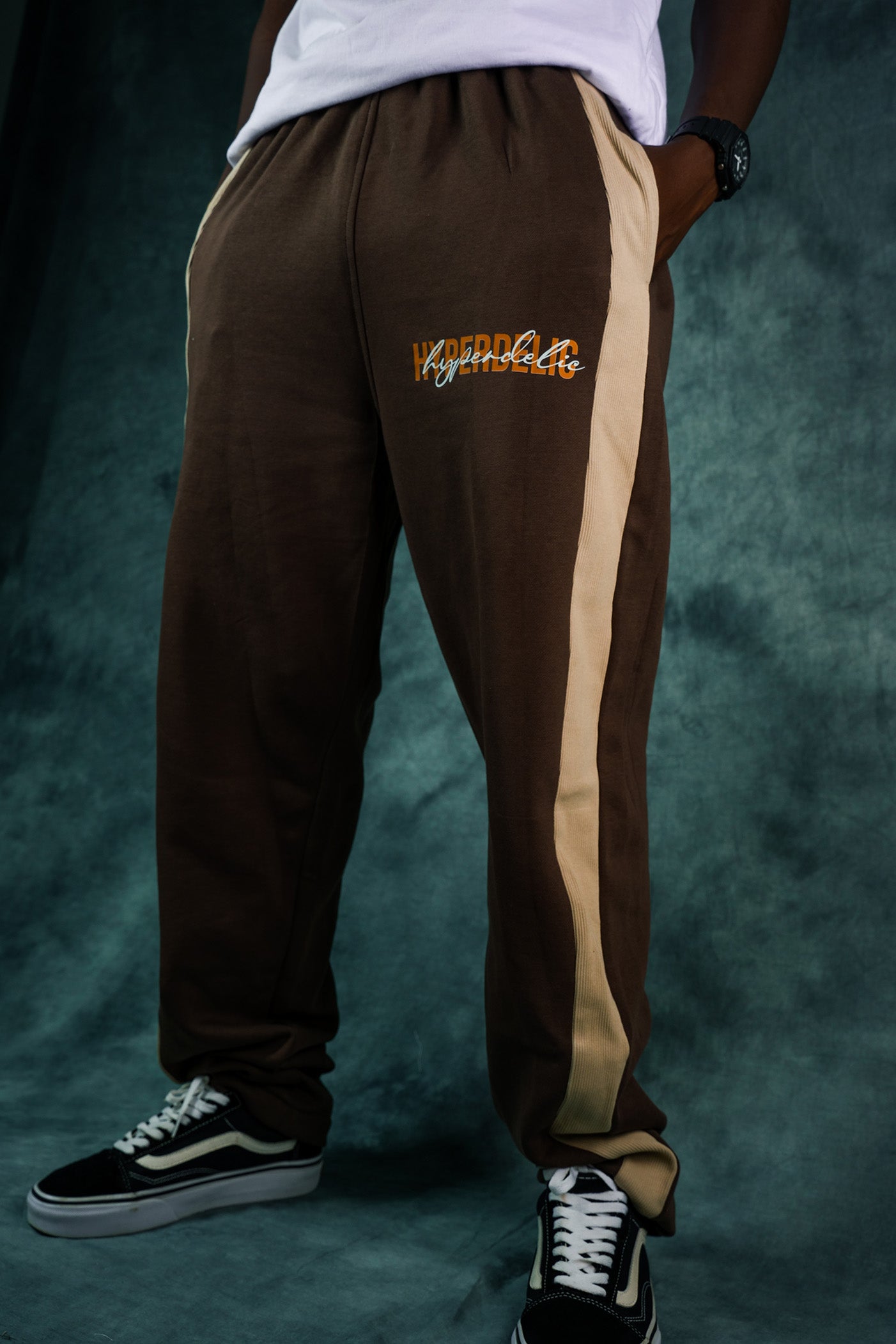 CHOCOLATE BROWN SIDE RIBBED PANTS