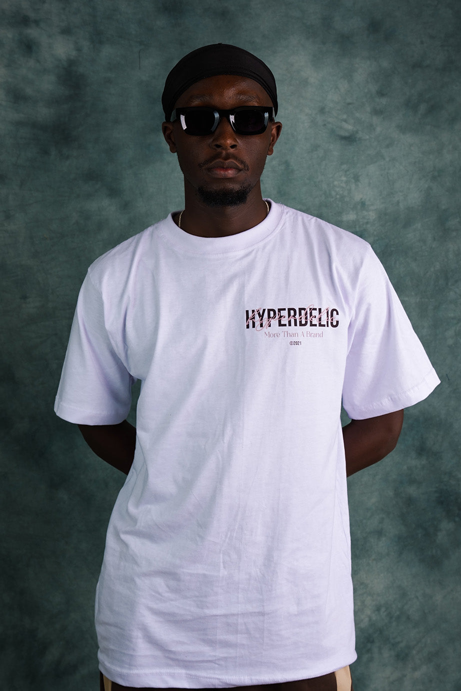 WHITE T-SHIRT